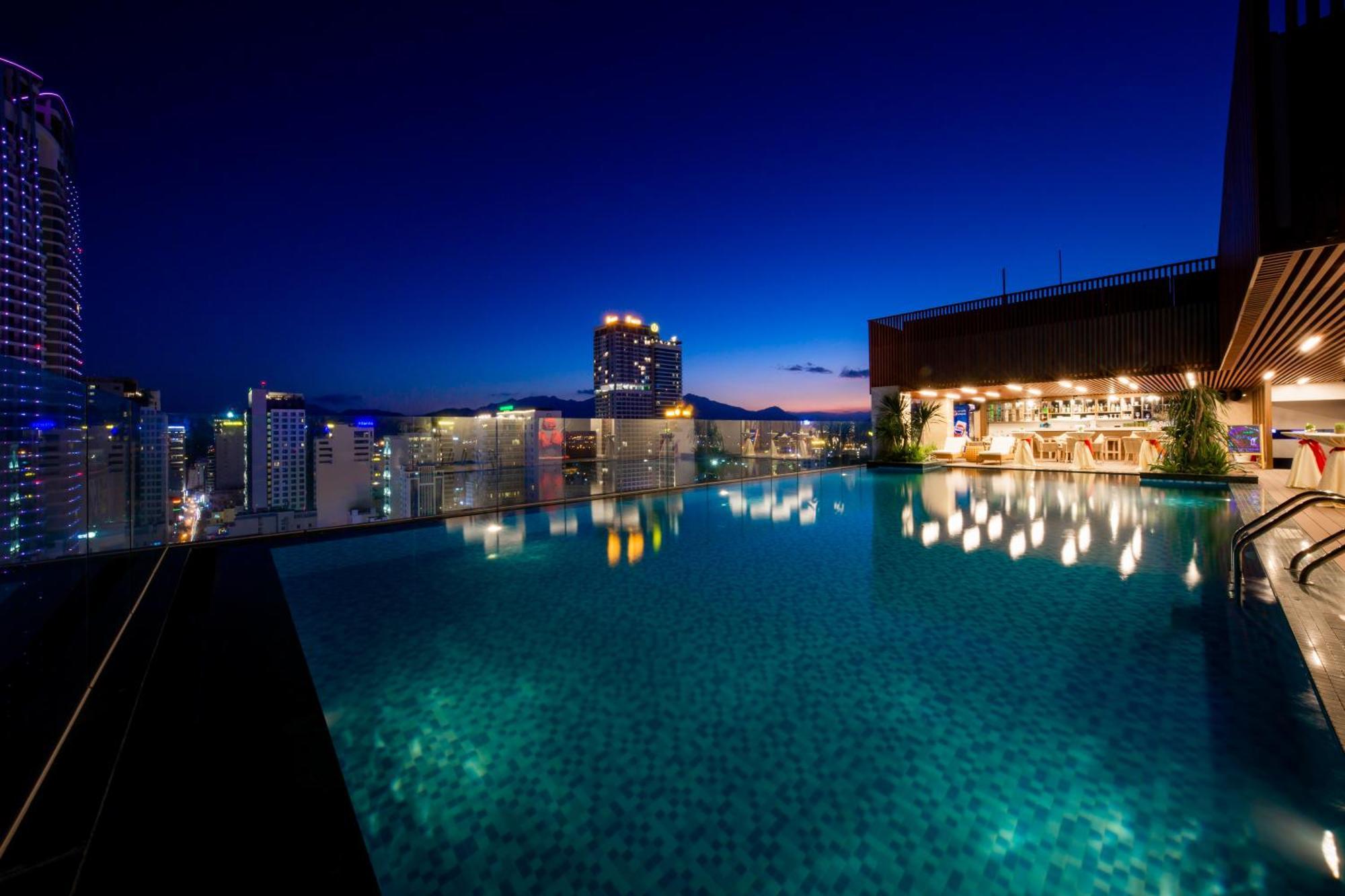 Gonsala Hotel Nha Trang Exterior foto